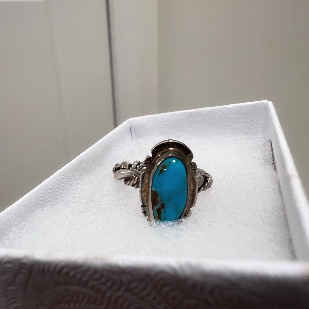 Turquoise gemstone ring - Picture 2 of 6